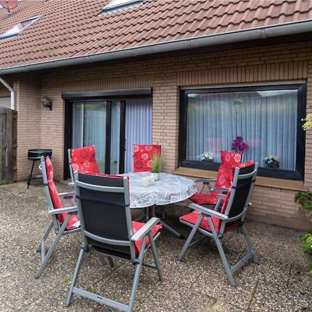 Cozy Terraced House Near The Beach Dornumersiel Exterior photo